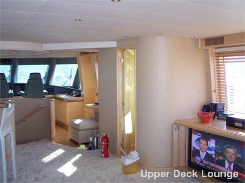 Upper Deck Lounge